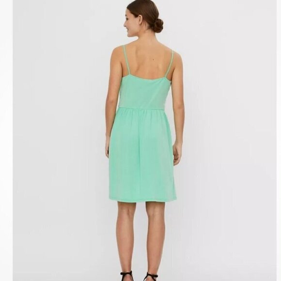 NWT Vero Moda Jade Green Ilane Camisole Dress - Size: Medium - Picture 8 of 8